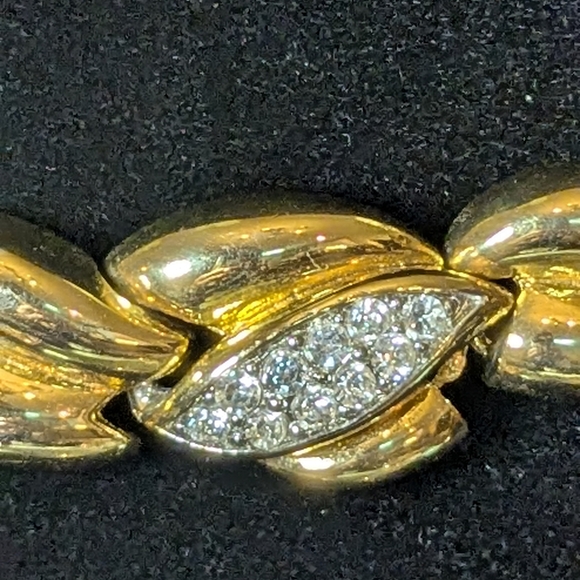 Vintage Gold Tone And Rhinestone Chain Link Choker Trifari Vibes - Picture 5 of 6